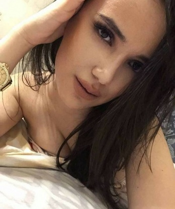 Моя страсть к жизни и желание всегда удовлетворить моих клиентов делают меня непревзойденной в своей профессии. Я специализируюсь на интимных услугах, которые позволят тебе испытать невероятное блаженство и наслаждение. У меня есть невероятные отзывы от моих клиентов, которые подтверждают мою незабываемую натуру и талант в удовлетворении. Приходи ко мне и я обещаю, что ты останешься довольным и приятно удивлен. Я нахожусь в Москве, городе возможностей и свободы, где ты можешь испытать все, чего ты давно желал. Посмотри мои фото, и ты поймешь, насколько я заинтригованная 🌟💋🔥. 1437, 34 года