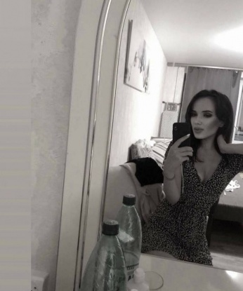 Моя страсть к жизни и желание всегда удовлетворить моих клиентов делают меня непревзойденной в своей профессии. Я специализируюсь на интимных услугах, которые позволят тебе испытать невероятное блаженство и наслаждение. У меня есть невероятные отзывы от моих клиентов, которые подтверждают мою незабываемую натуру и талант в удовлетворении. Приходи ко мне и я обещаю, что ты останешься довольным и приятно удивлен. Я нахожусь в Москве, городе возможностей и свободы, где ты можешь испытать все, чего ты давно желал. Посмотри мои фото, и ты поймешь, насколько я заинтригованная 🌟💋🔥. 1437, 34 года