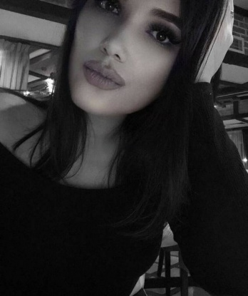 Моя страсть к жизни и желание всегда удовлетворить моих клиентов делают меня непревзойденной в своей профессии. Я специализируюсь на интимных услугах, которые позволят тебе испытать невероятное блаженство и наслаждение. У меня есть невероятные отзывы от моих клиентов, которые подтверждают мою незабываемую натуру и талант в удовлетворении. Приходи ко мне и я обещаю, что ты останешься довольным и приятно удивлен. Я нахожусь в Москве, городе возможностей и свободы, где ты можешь испытать все, чего ты давно желал. Посмотри мои фото, и ты поймешь, насколько я заинтригованная 🌟💋🔥. 1437, 34 года