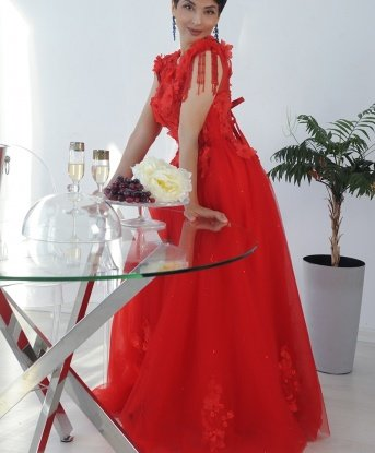 Сексуальная и игривая красотка приглашает тебя в мир страсти и наслаждения. Обещаю, не пожалеешь об этой встрече. Все фото мои! 2744, 47 лет